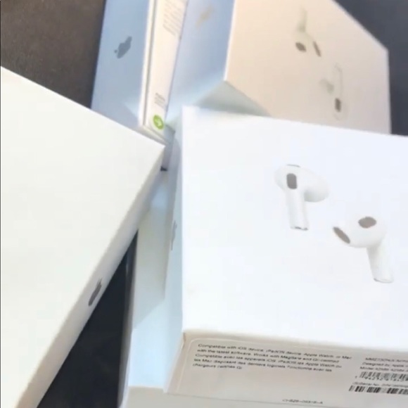 Apple airpods Gen 3